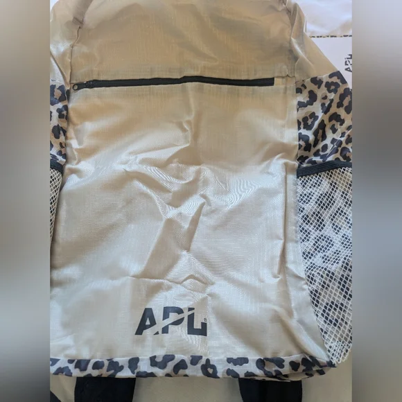 APL Leopard Print Packable Travel Backpack - Picture 4 of 10